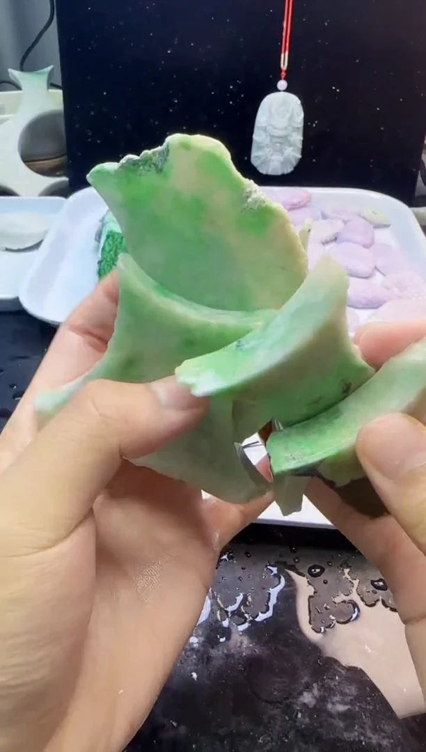 颈饰未镶嵌翡翠海*空047天然A货翡翠