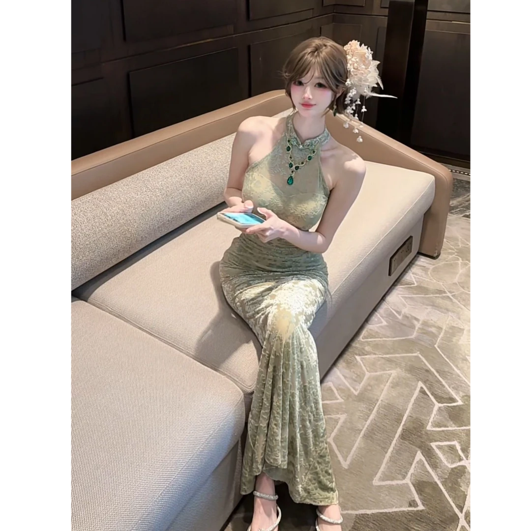 白白【绿野仙踪】春季新款收腰挂脖印花显瘦改良版旗袍LBBJL50094