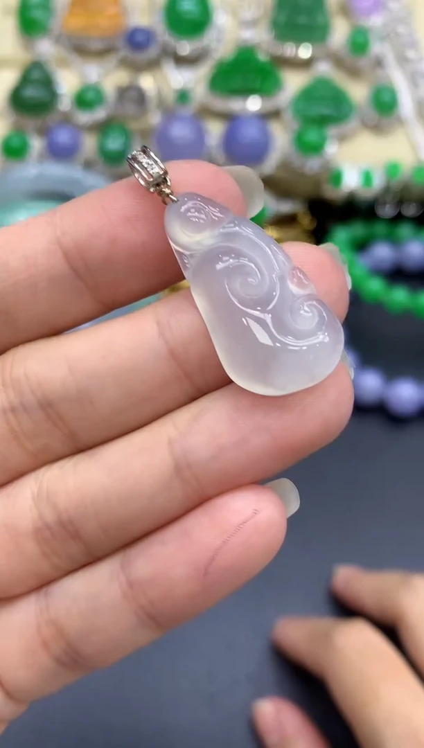 颈饰18K金镶嵌翡翠 151-中国好珍宝