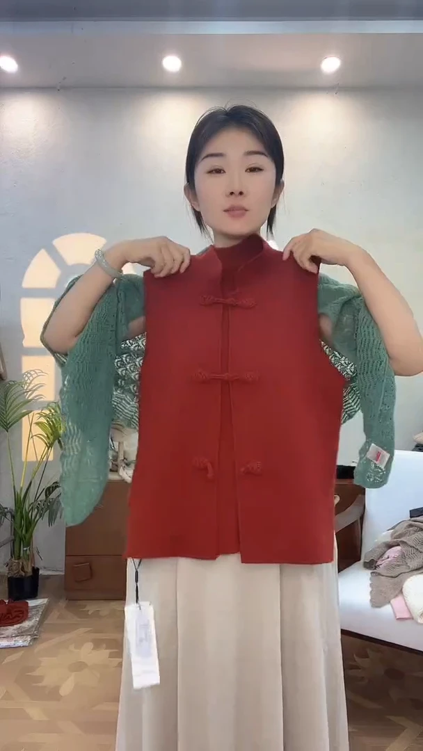 100%山羊绒新中式马甲M