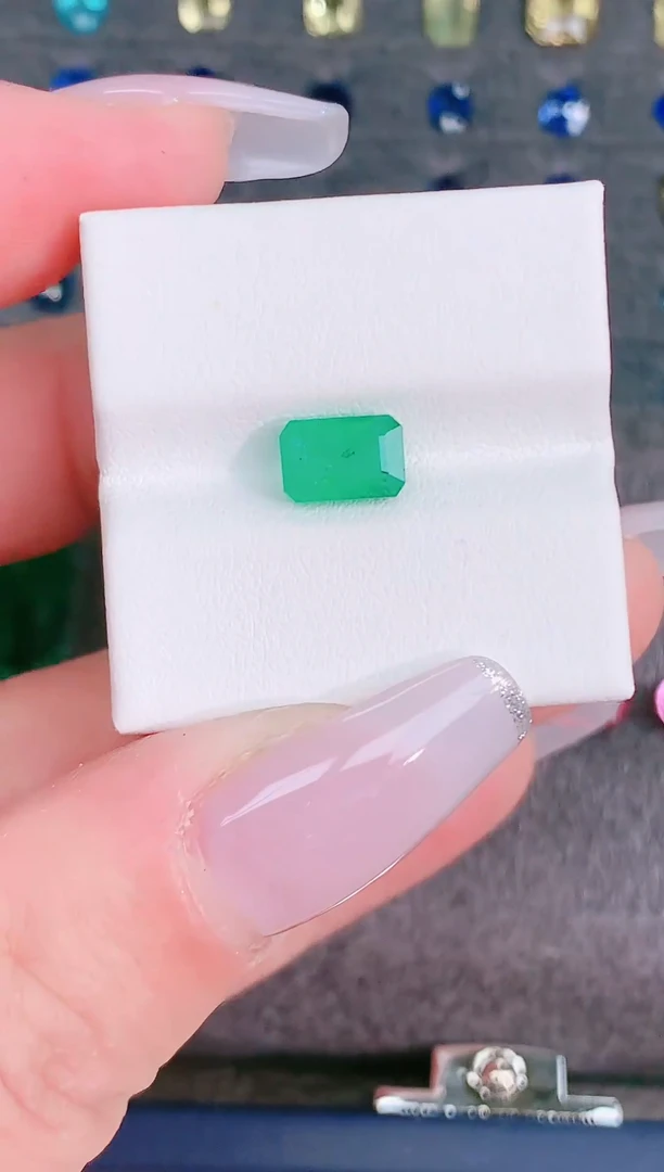 裸石祖母绿赞比亚祖母绿1.43ct
