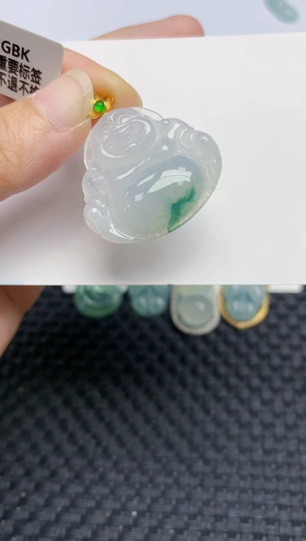 翡翠18K金镶嵌颈饰天然A货翡翠