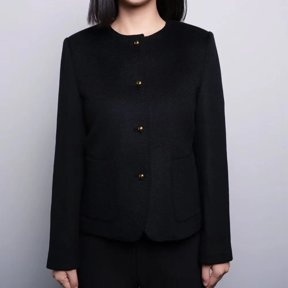 25年早春新款时尚百搭休闲黑色短外套-1012（23868）