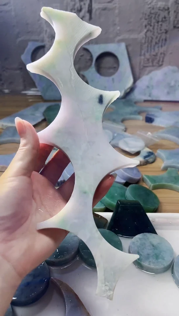 翡翠未镶嵌颈饰天然翡翠A货430