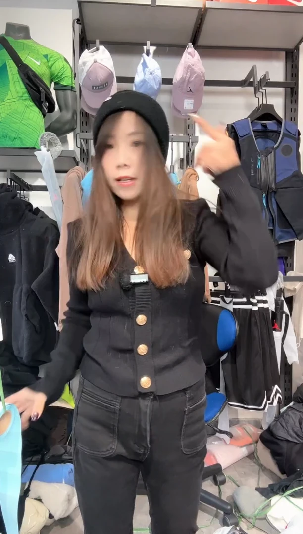 1478  编码 瑕疵款直播间过款为准 尺码