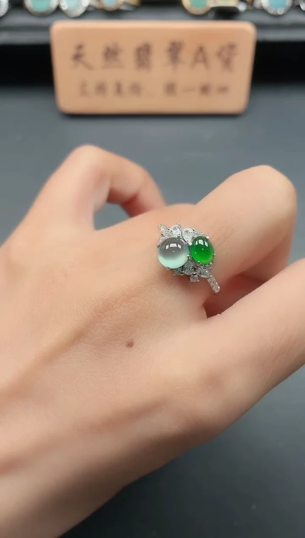 银S925镶嵌戒指翡翠111