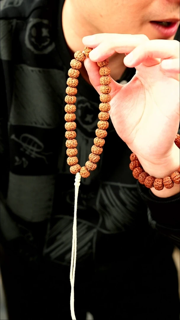 【闪购商品】金刚菩提手串11mm老树王单圈开播