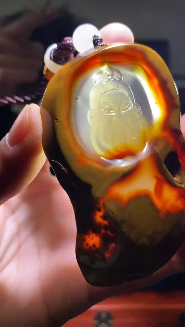 未镶嵌玛瑙/玉髓珠宝奇石0