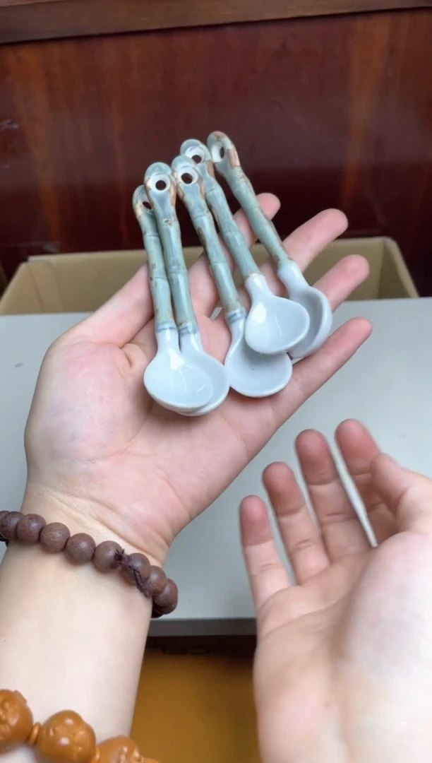 默认微瑕5个哈哈哈哈哈哈