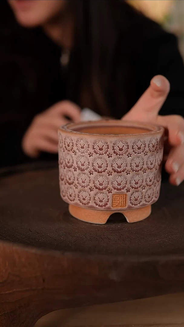 【闪购商品】红陶1-13-047默认微瑕口7.5