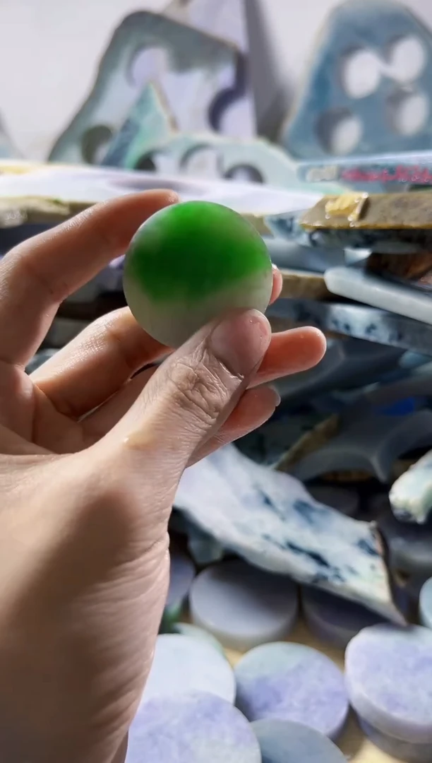 翡翠裸石缅甸翡翠A货陈6941