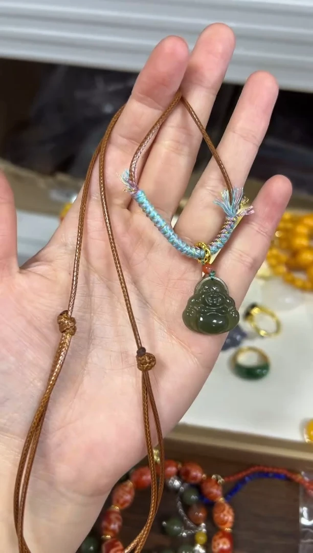 颈饰未镶嵌和田玉和田玉晴水小佛公吊坠项链[78]