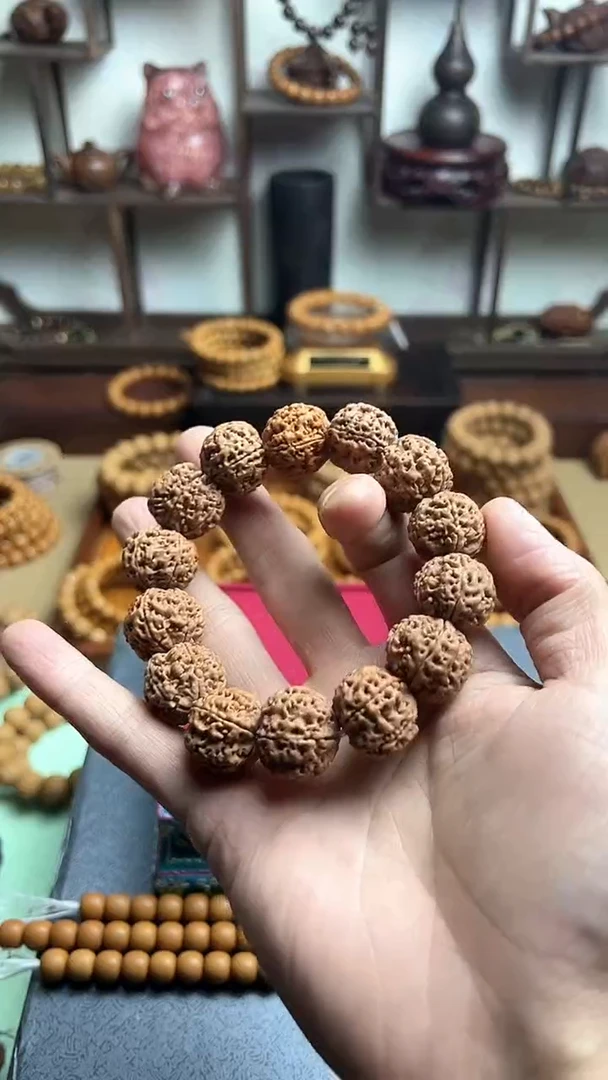 【闪购商品】猴头核桃手串大金刚手串15+。，。，。，。，