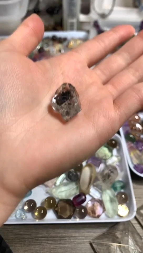 【闪购商品】水晶，未镶嵌阿，水晶