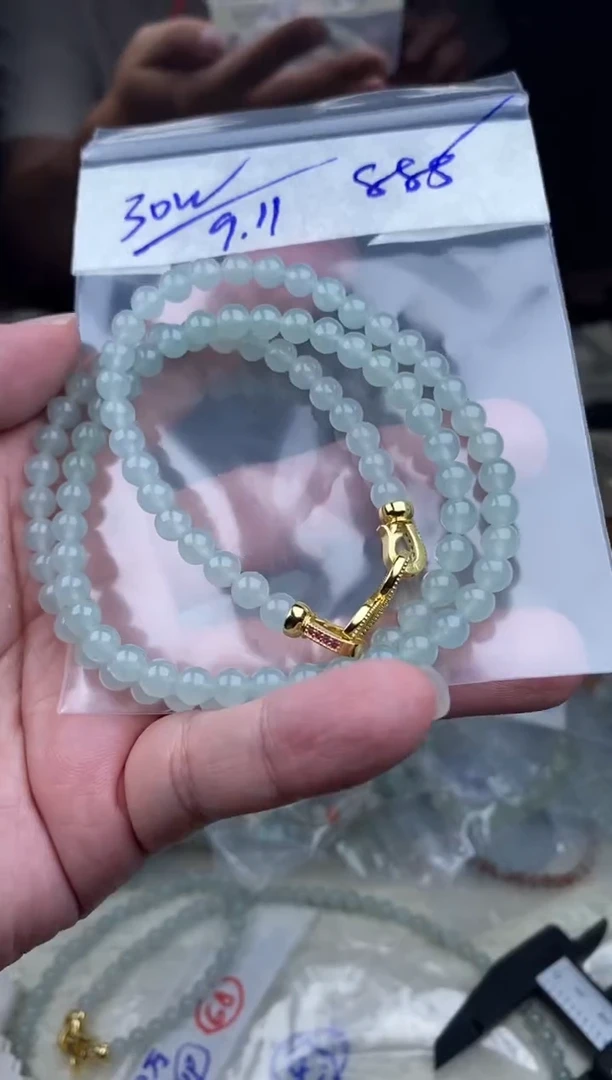 未镶嵌定制翡翠天然缅甸翡翠多样性