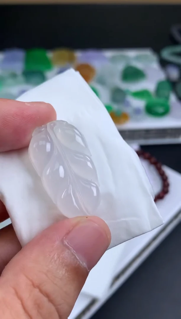 【闪购商品】定制翡翠未镶嵌多样性发一件