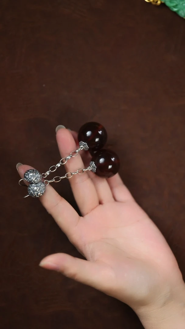 琥珀颈饰未镶嵌闪购 茶珀