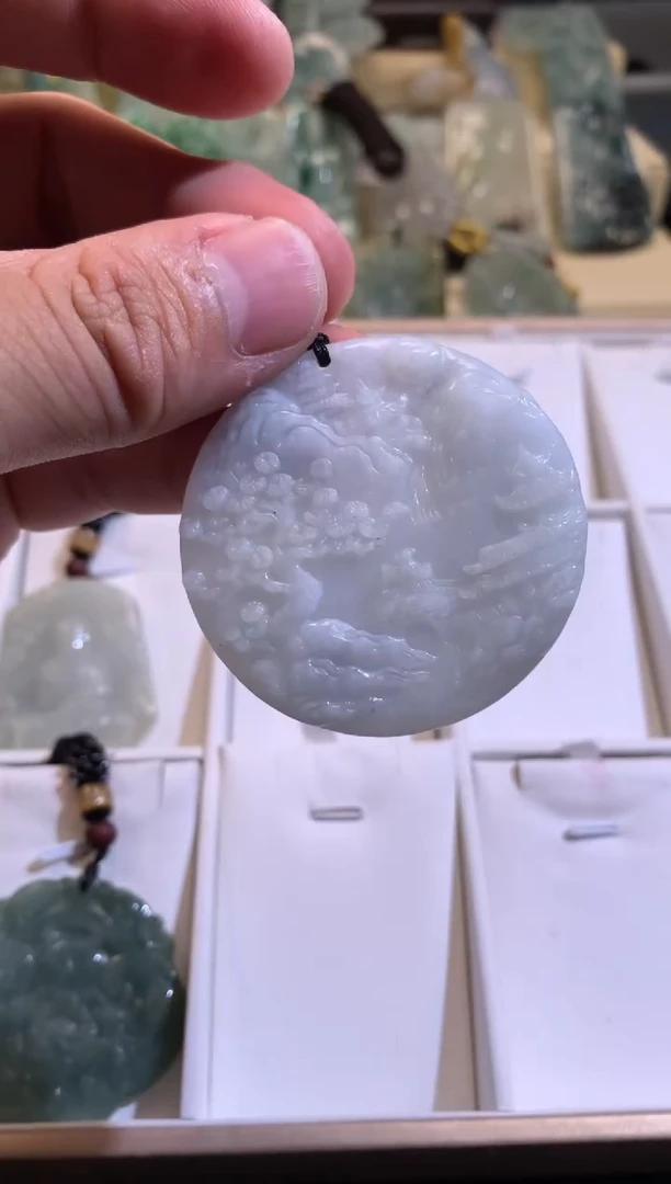 【闪购商品】翡翠颈饰未镶嵌03/10/108