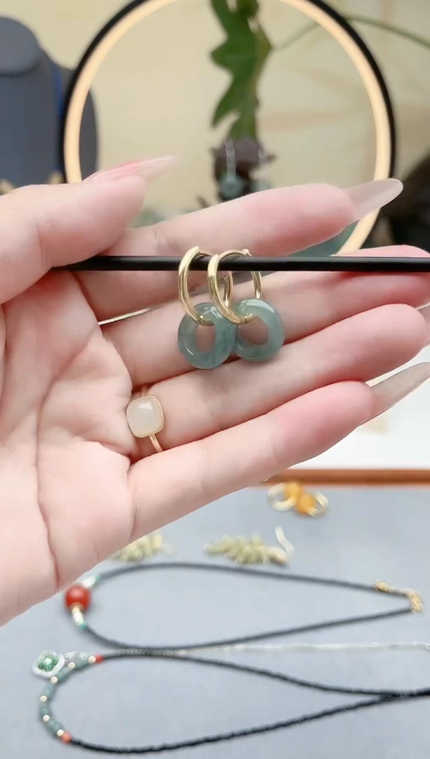 翡翠未镶嵌耳饰00翡翠耳扣