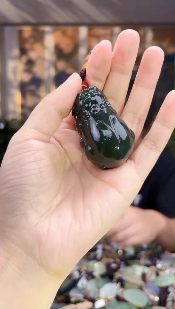 和田玉未镶嵌挂件拍一发一