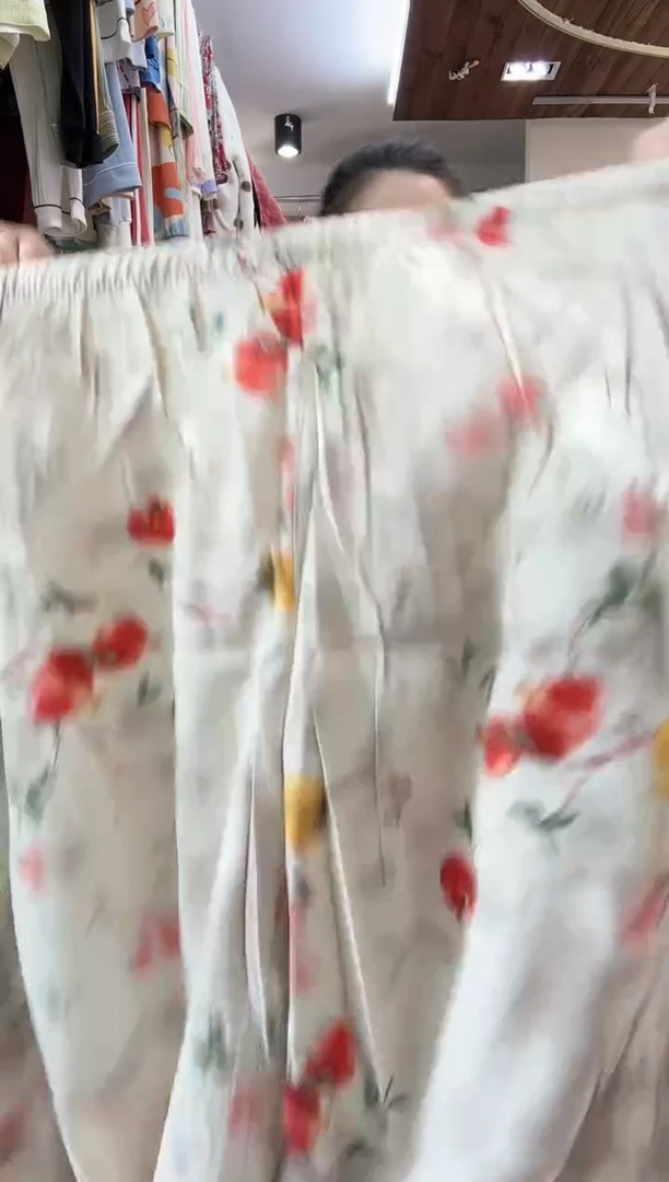 石榴花短袖中裤L