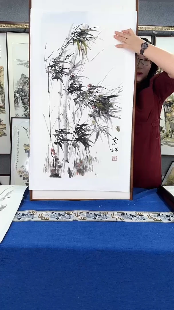 国画富贵竹 实木画框