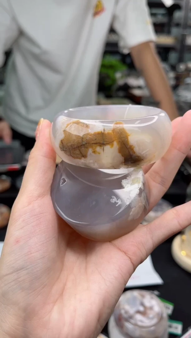 【闪购商品】石英质玉手镯未镶嵌57圈口（不退不换）106156