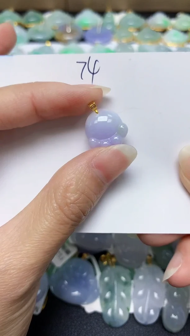翡翠未镶嵌颈饰天然翡翠A货