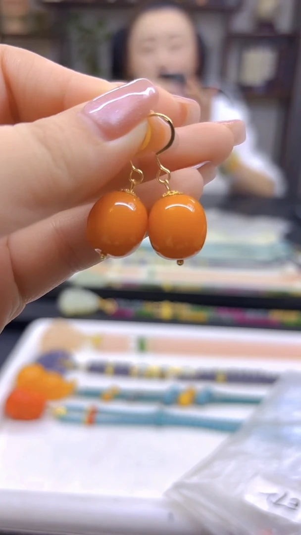 14K金镶嵌蜜蜡耳饰DIY款E72