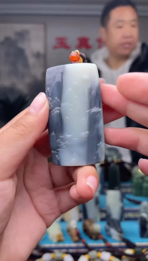 未镶嵌和田玉挂件1