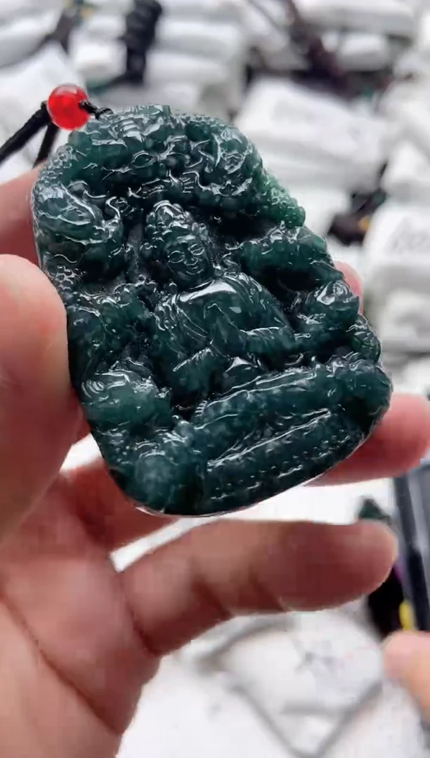翡翠未镶嵌颈饰8888888888