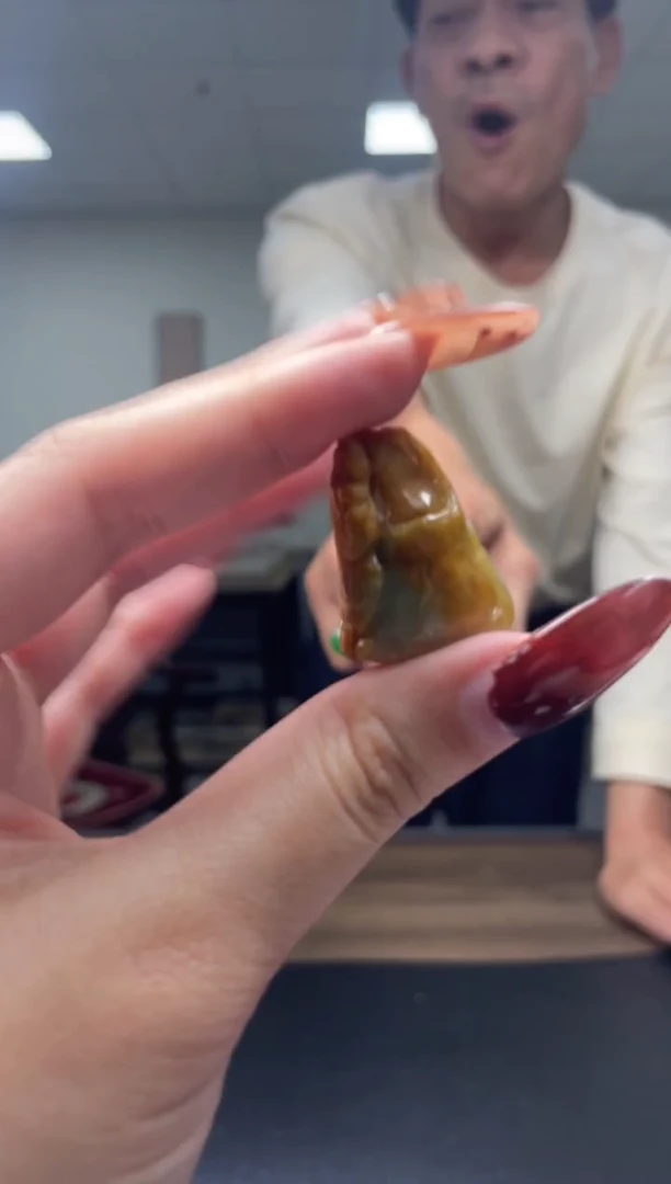 颈饰未镶嵌翡翠天然A货翡翠随机发一件39