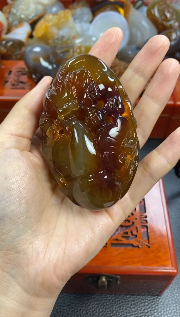 未镶嵌手把玛瑙/玉髓?***意1