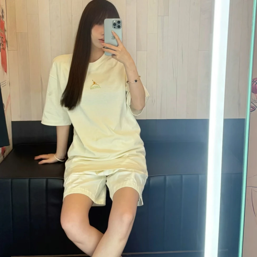 NIKE/耐克Air Jordan男女同款休闲圆领印花T恤IM3354-047