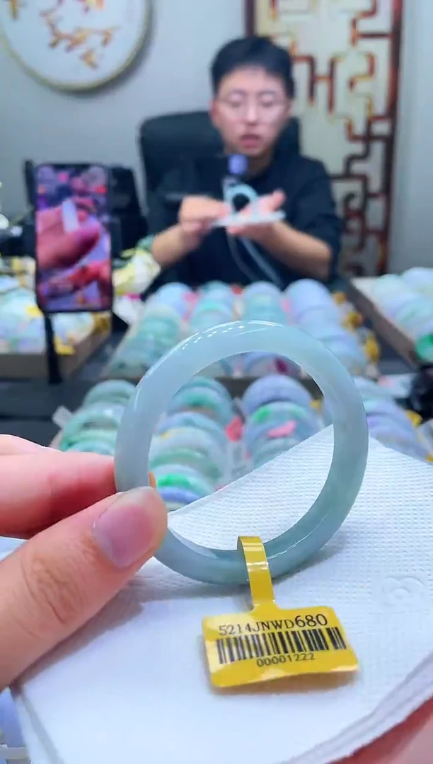 未镶嵌手镯翡翠037-52