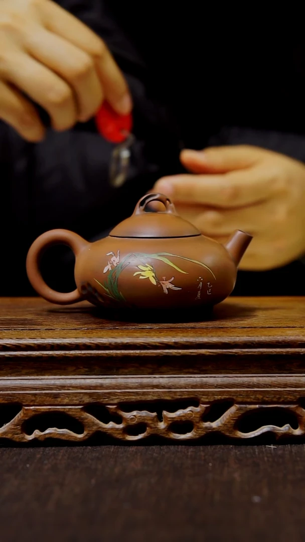 云南建水紫陶全手工  无瑕   063  100cc