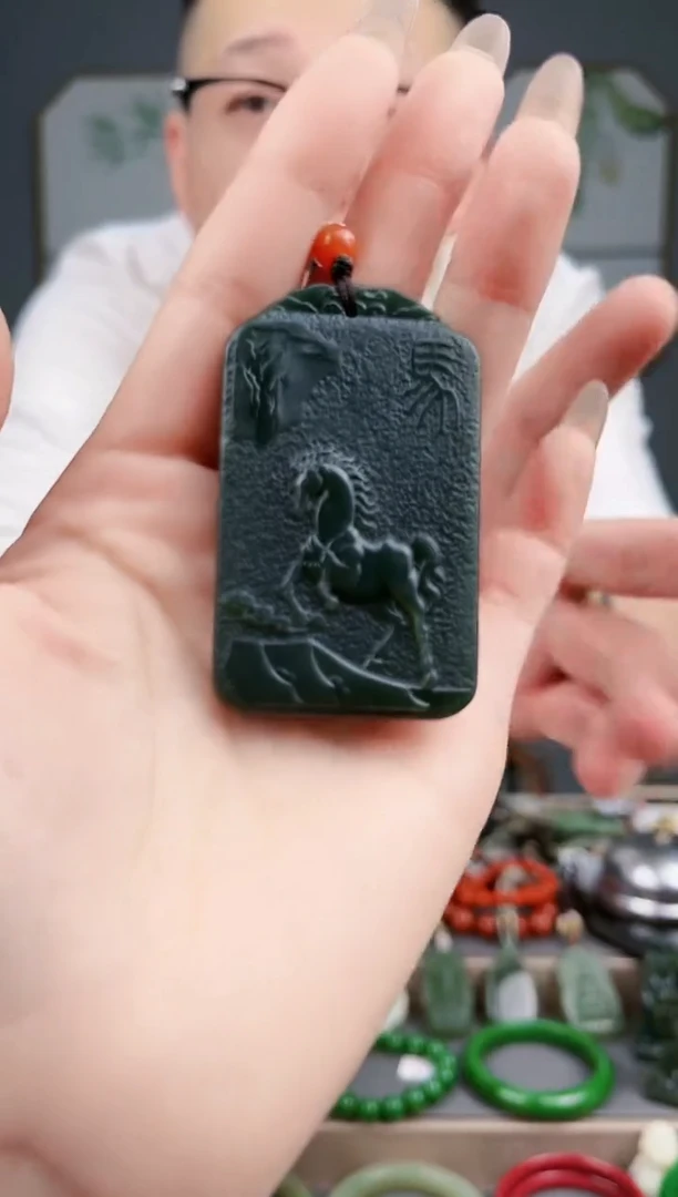 【闪购商品】和田玉颈饰未镶嵌AA多样性发货 拍一发一