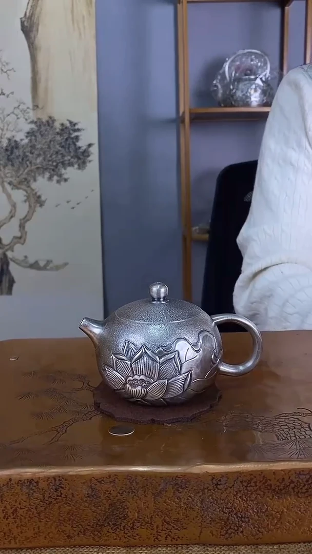 不二银工荷花泡茶壶