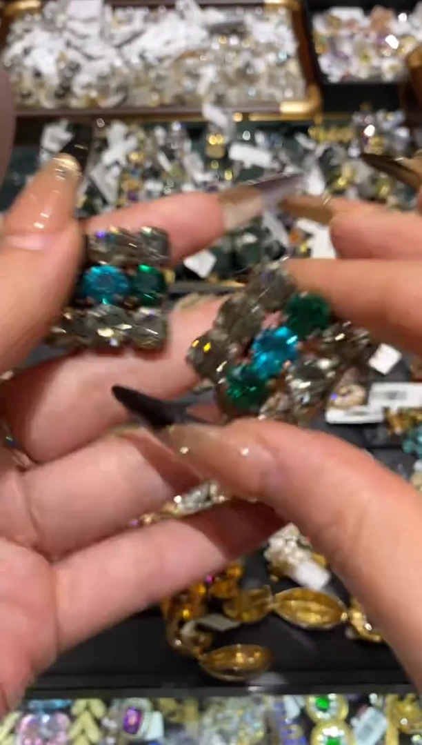 琉璃铜合金楚楚珠宝中古甄选不退换