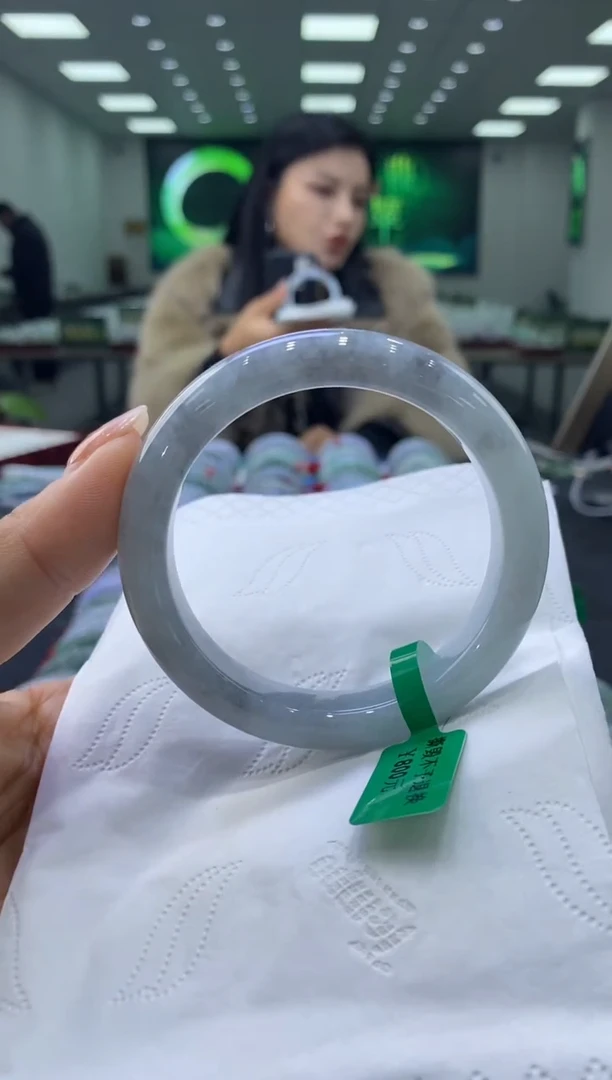 未镶嵌手镯翡翠00002307