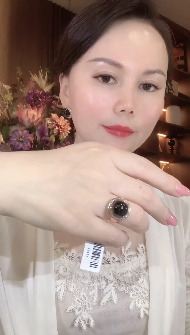 18K金镶嵌戒指翡翠C46