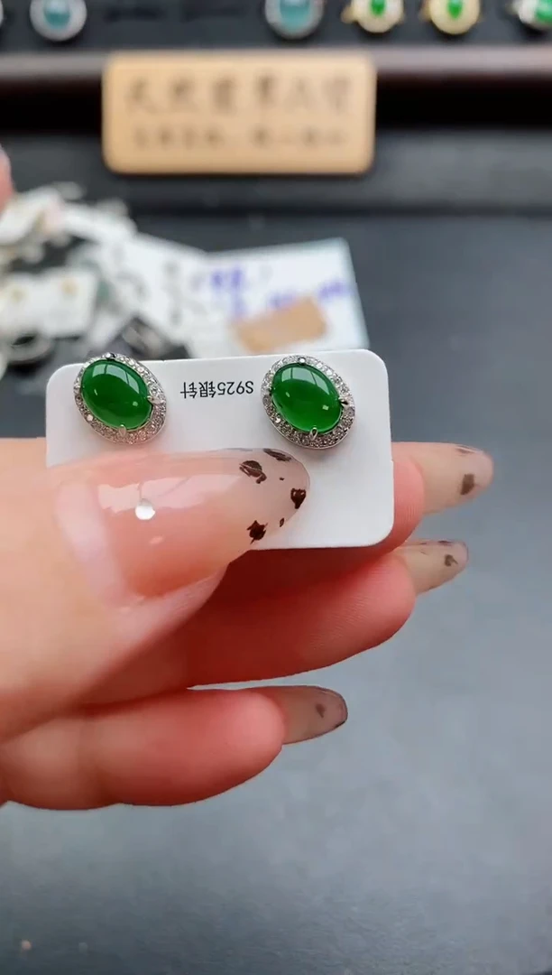 银S925镶嵌戒指翡翠1