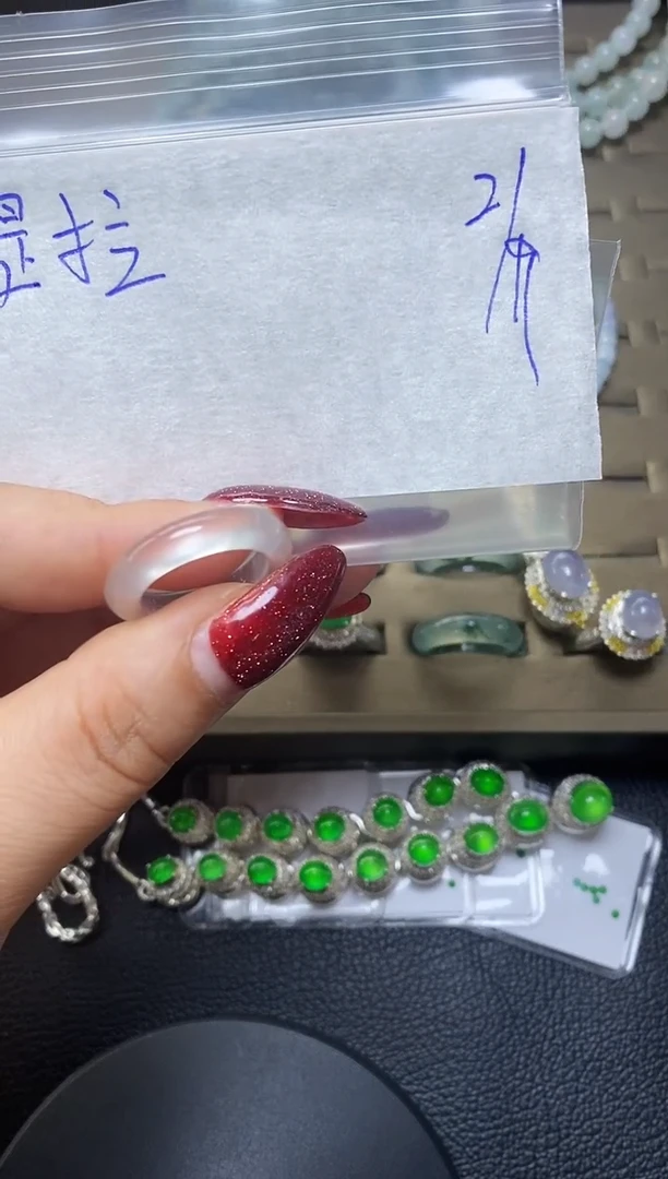 【闪购商品】定制石英质玉其他未镶嵌·