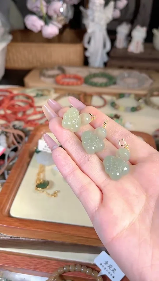 吊坠(不含链)银S925镶嵌和田玉多样性发其一孤品默认微瑕