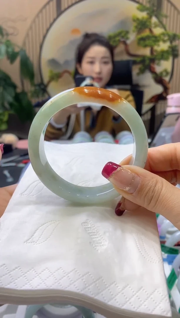 【闪购商品】翡翠手镯未镶嵌99904908