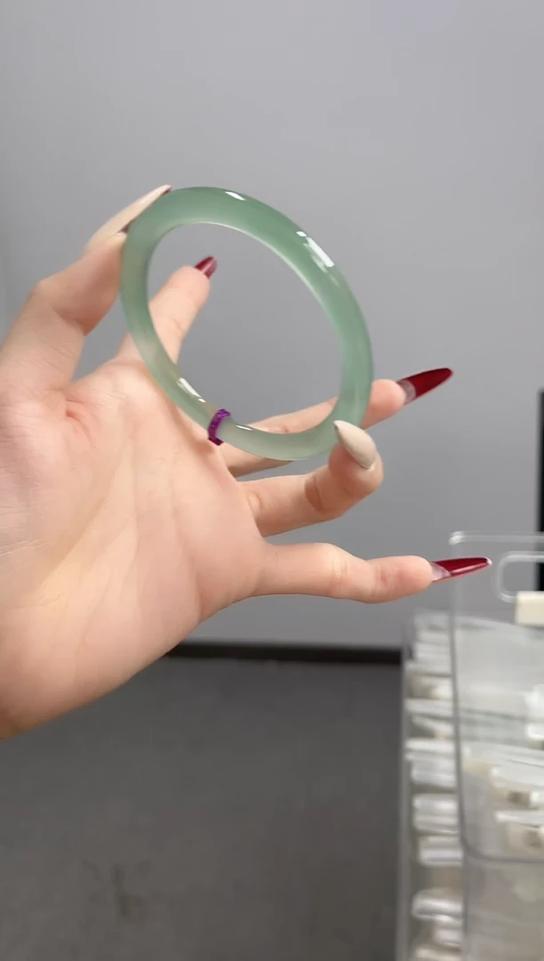 手镯玛瑙/玉髓未镶嵌62圈美人条