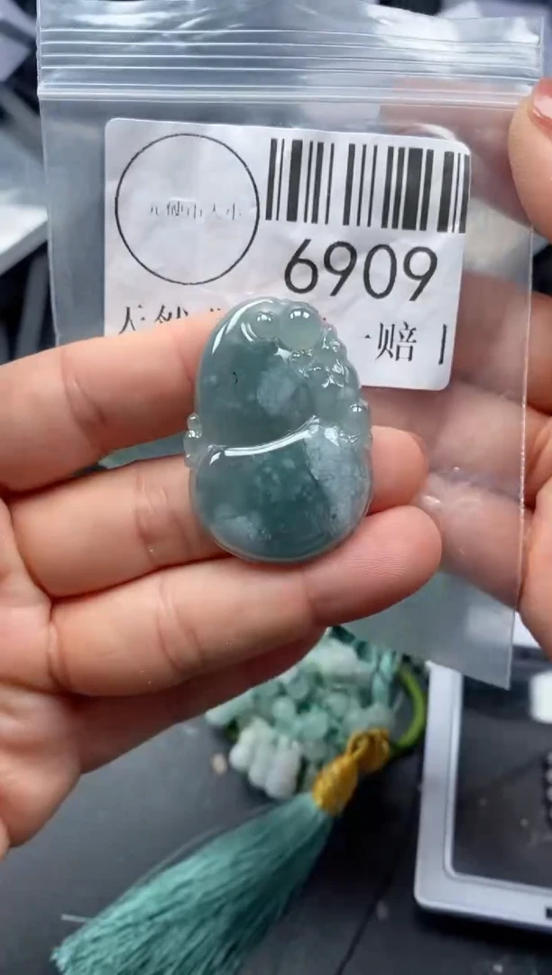 吊坠(不含链)未镶嵌翡翠6909