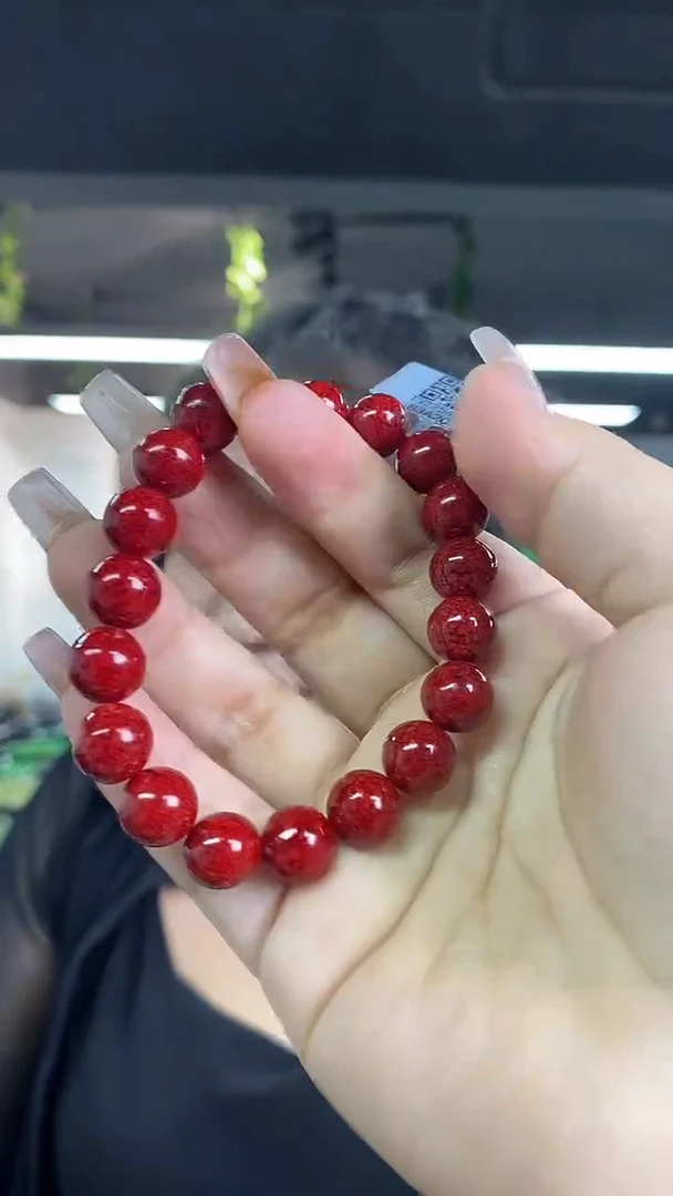 天然辰砂多样性发其一颜色微差
