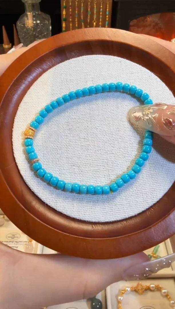 18K金镶嵌绿松石手链高瓷蓝五条经直切