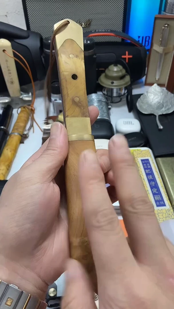 瓷片闪购商品 如图所示